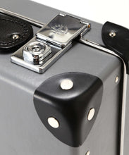 Load image into Gallery viewer, Globe-Trotter X Todd Snyder 16