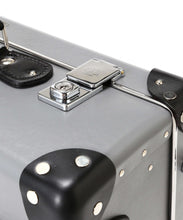 Load image into Gallery viewer, Globe-Trotter X Todd Snyder 18&quot; Suitcase in Grey
