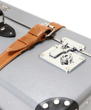 Load image into Gallery viewer, Globe-Trotter X Todd Snyder 30&quot; Suitcase in Grey
