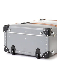 Load image into Gallery viewer, Globe-Trotter X Todd Snyder 30&quot; Suitcase in Grey

