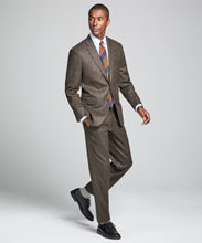 Load image into Gallery viewer, Wool Cashmere Herringbone Sutton Suit in Olive

