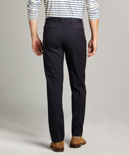 Load image into Gallery viewer, Sutton Stretch Tropical Wool Suit in Navy
