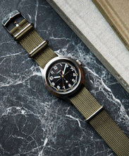Load image into Gallery viewer, The Military Watch 40mm
