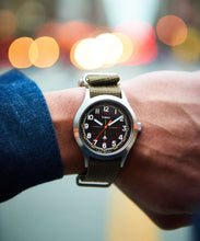 Load image into Gallery viewer, The Military Watch 40mm
